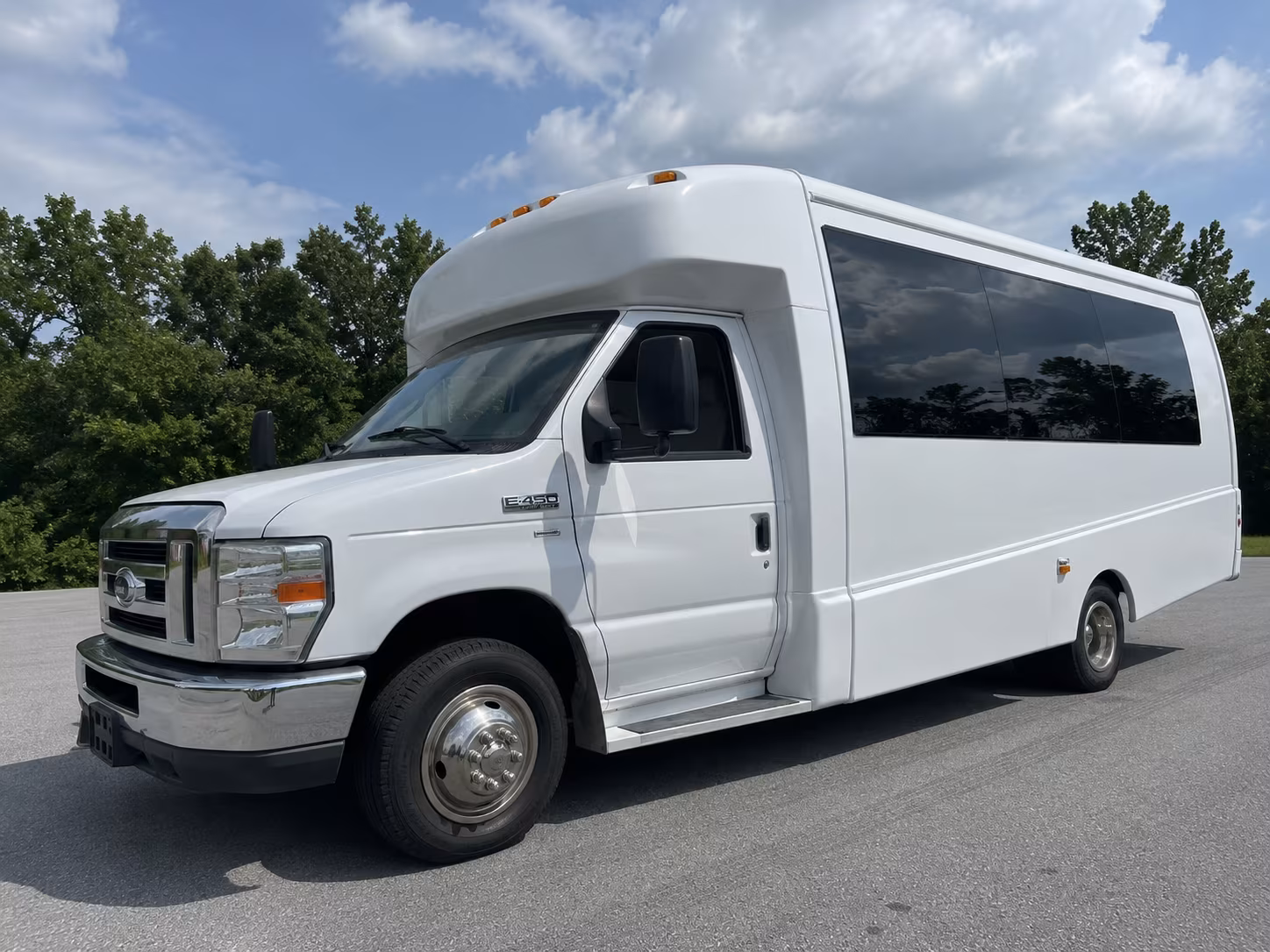 lynchburg party bus rental 2