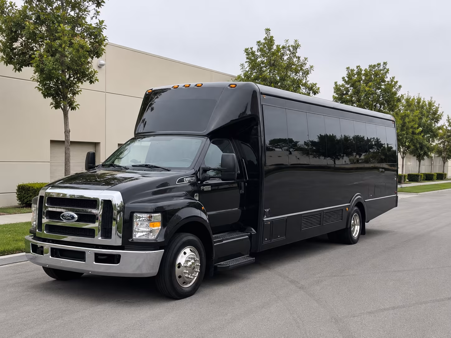 lynchburg party bus